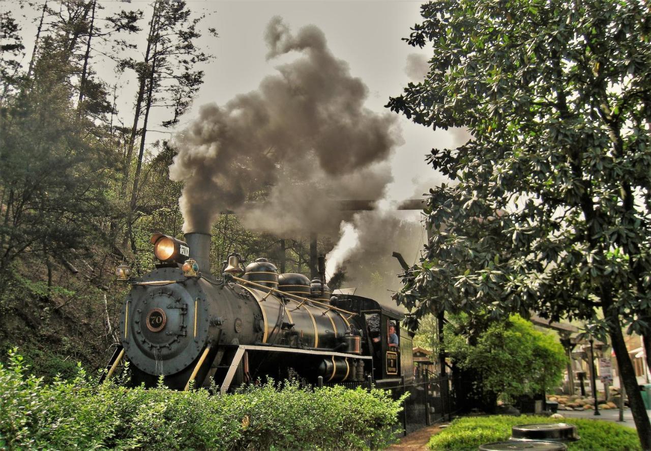 A Happy Cottage- Get 951 Worth Of Free Area Attraction Tickets For Each Paid Day! Pigeon Forge Esterno foto